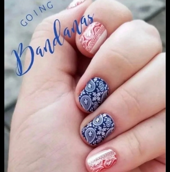 Going Bandanas - Picture 1 of 2